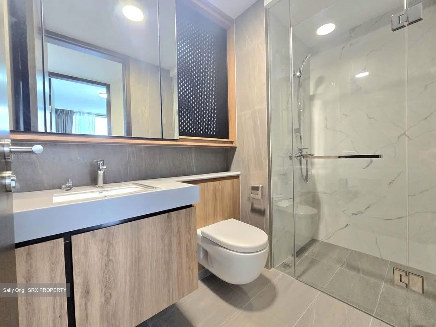 Amo Residence (D20), Apartment #565034741
